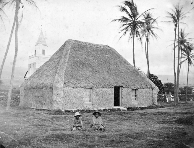 Hale pili of Princess Ruth Ke‘elikōlani in Kailua, Kona, Hawai‘i. ca. 1883. Call Number: Domestic Life. Homes. Princess Ruth. Artifact Number: SP 53525 Image from Bishop Museum Archives, Honolulu, Hawaii. Images are not to be re-used without permission.