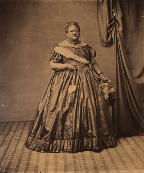 Portrait of Princess Ruth Ke‘elikōlani; Hawai‘i. Photograph by Charles Weed, 1865. Call Number: Q 204074 Accession Number: 1979.24 Image from Bishop Museum Archives, Honolulu, Hawaii. Images are not to be re-used without permission.