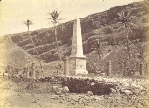 Captain Cook Monument at Kealakekua Bay, Kona, Hawai‘i. Collection: General Photograph Collection Call Number: Geography. Hawai‘i. Kealakekua. Cook Monument. Location: Bishop Museum Archives Image from Bishop Museum Archives, Honolulu, Hawaii. Images are not to be re-used without permission.