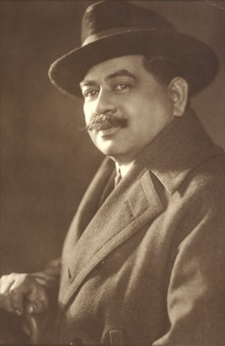 Prince Jonah Kūhiō Kalaniana‘ole, Hawai‘i. Call Number: People. Kalaniana‘ole, 1894-1922, folder 3. Image from Bishop Museum Archives, Honolulu, Hawaii. Images are not to be re-used without permission.