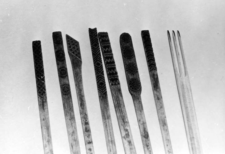 ‘Ohe Kāpala (Bamboo stamp) for kapa design. Collection: General Photograph Collection Call Number: E.C. Hawaiian. Art. Kapa. Artifact Number: I 102674_21 Location: Bishop Museum Archives Image from Bishop Museum Archives, Honolulu, Hawaii. Images are not to be re-used without permission.
