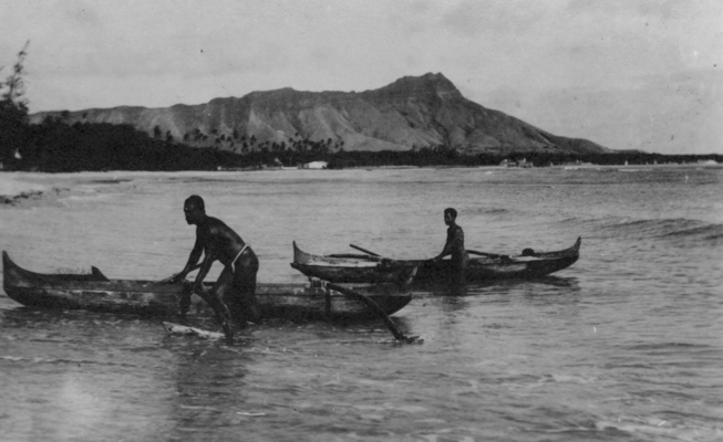 Hawaiian men with canoes at Waikīkī, Hawai‘i. ca. 1900. Call Number: E.C. Hawaiian. Transportation. Canoes, folder 1. Artifact Number: SP 203513 Image from Bishop Museum Archives, Honolulu, Hawaii. Images are not to be re-used without permission.
