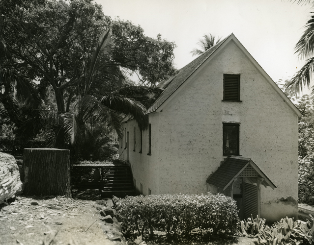 Exterior view of Hale Pa‘i, Lahainalua School print shop, 1935. Call Number: SP 77856 Accession Number: 1978.53 Image from Bishop Museum Archives, Honolulu, Hawaii. Images are not to be re-used without permission.